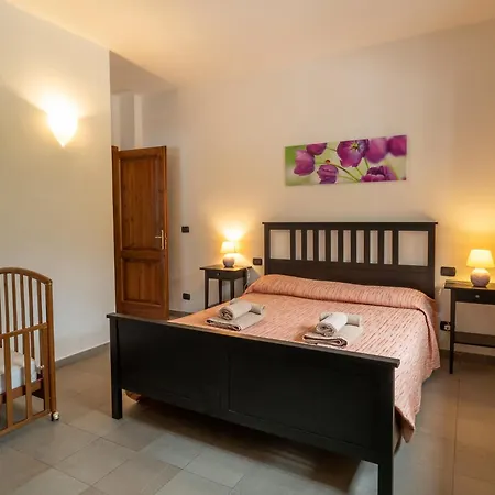 شقة Villaggio Eden *